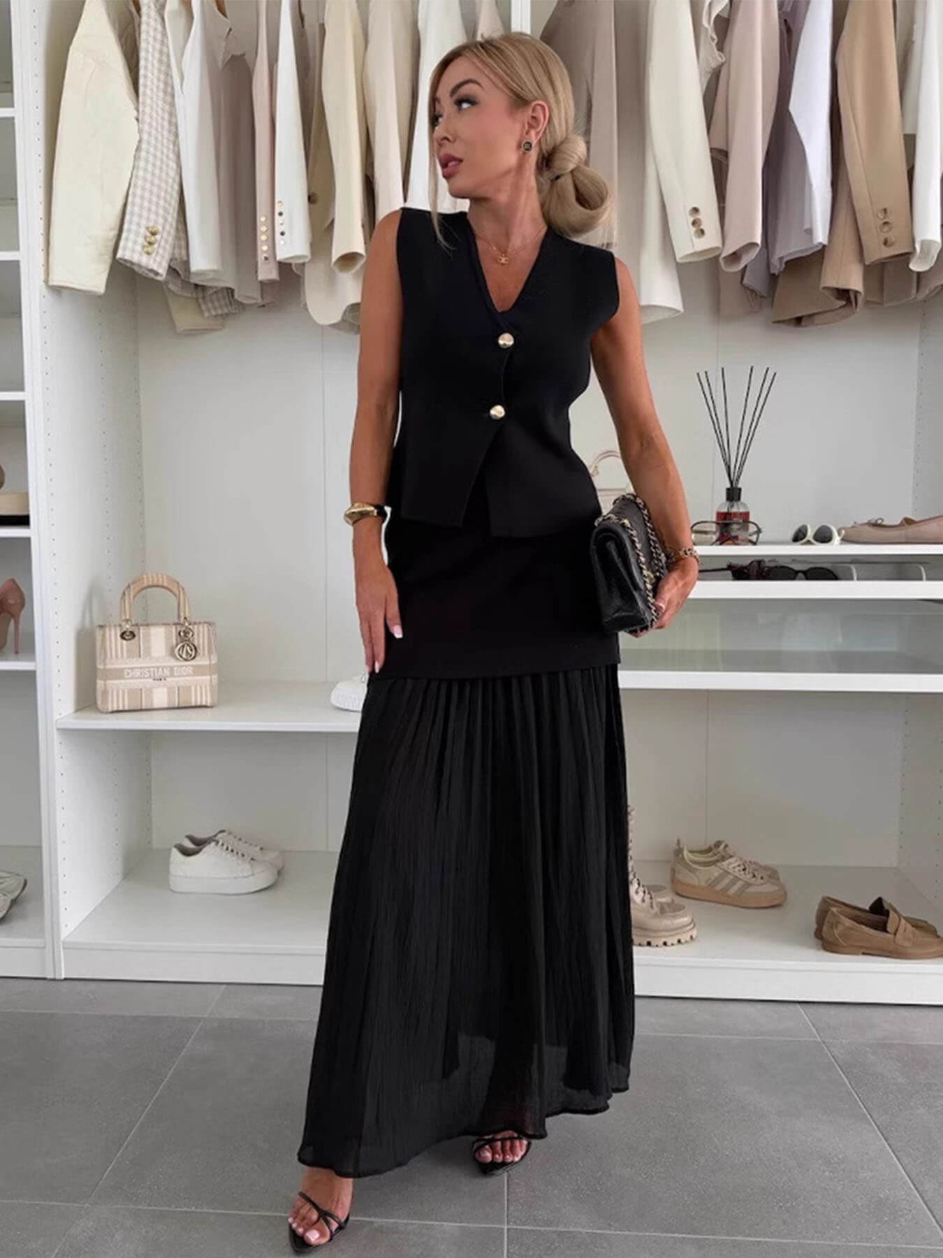 Conjunto de dos vestidos y trajes de punto de lujo