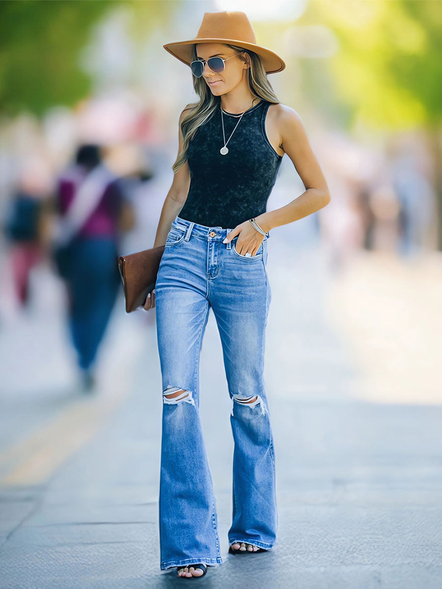 Slight Flared Stretch Jeans