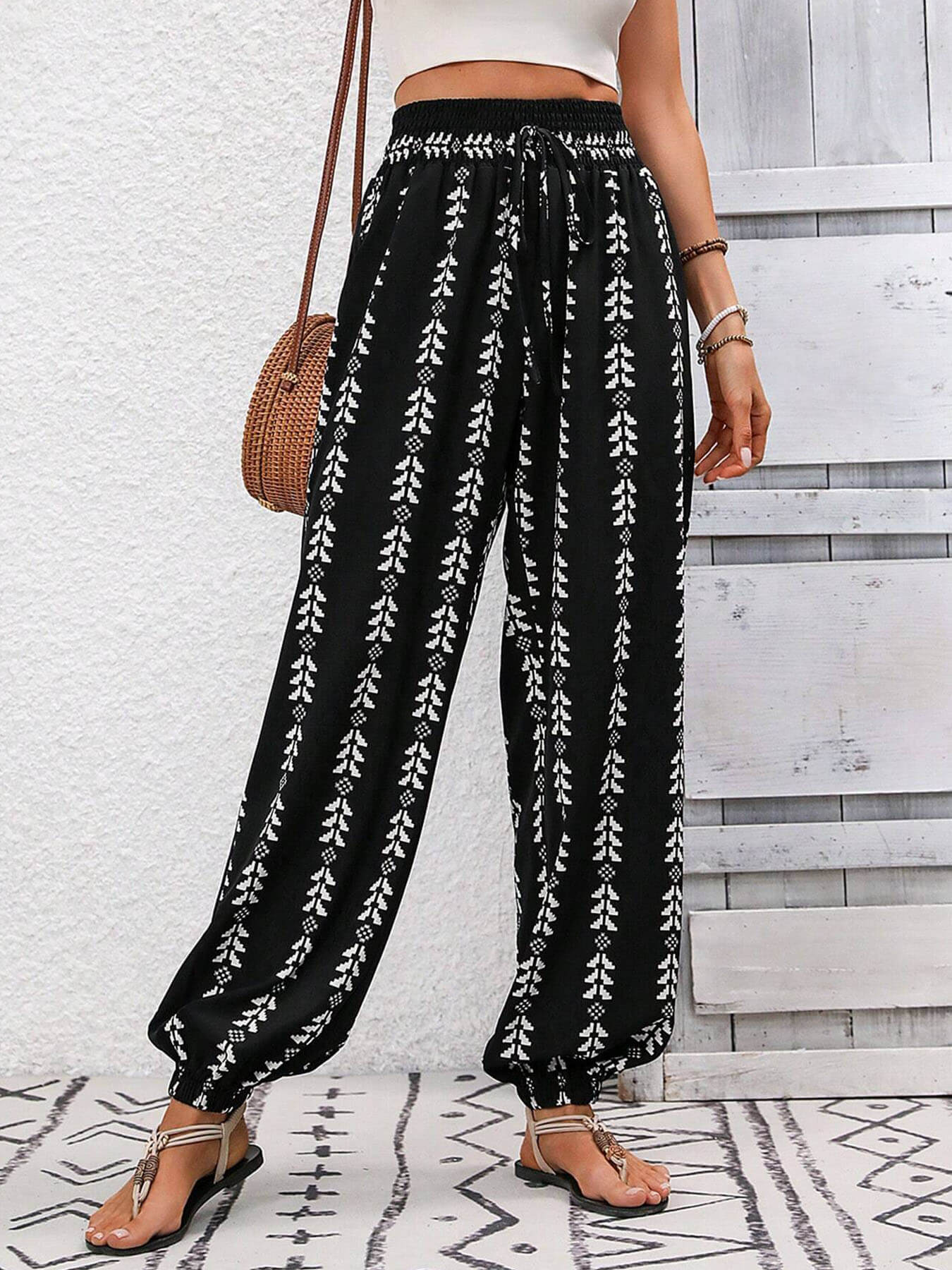 Versatile Grid Casual Pants