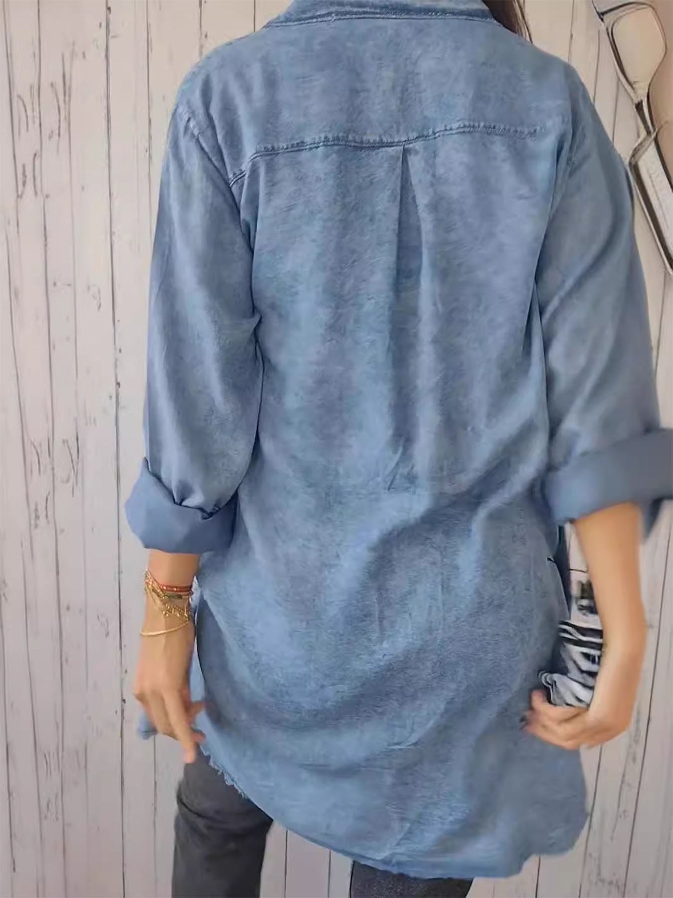 Manteau à revers en denim délavé
