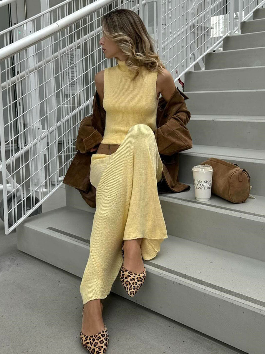 Soft Mellow Knitwear Two Sets