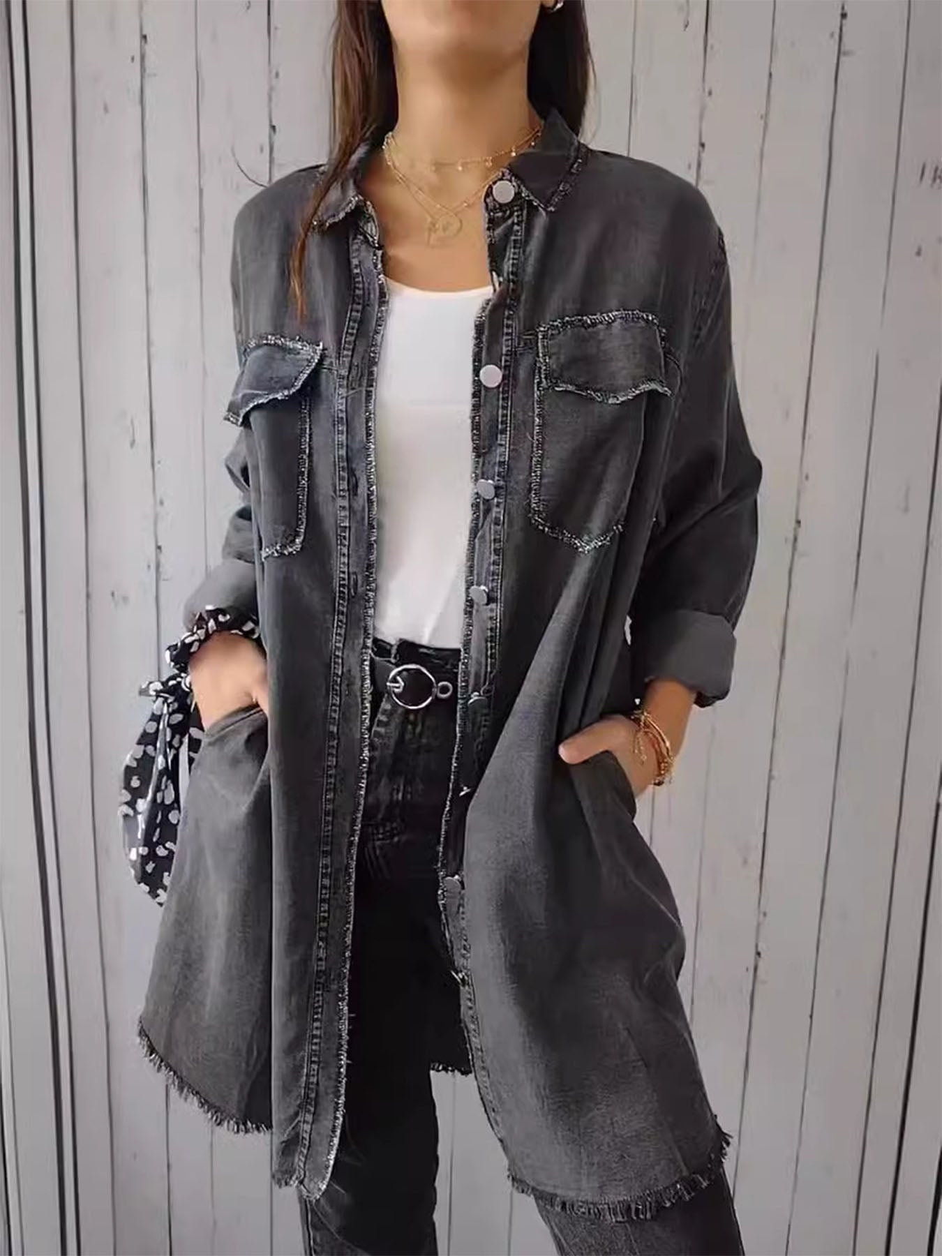 Manteau à revers en denim délavé