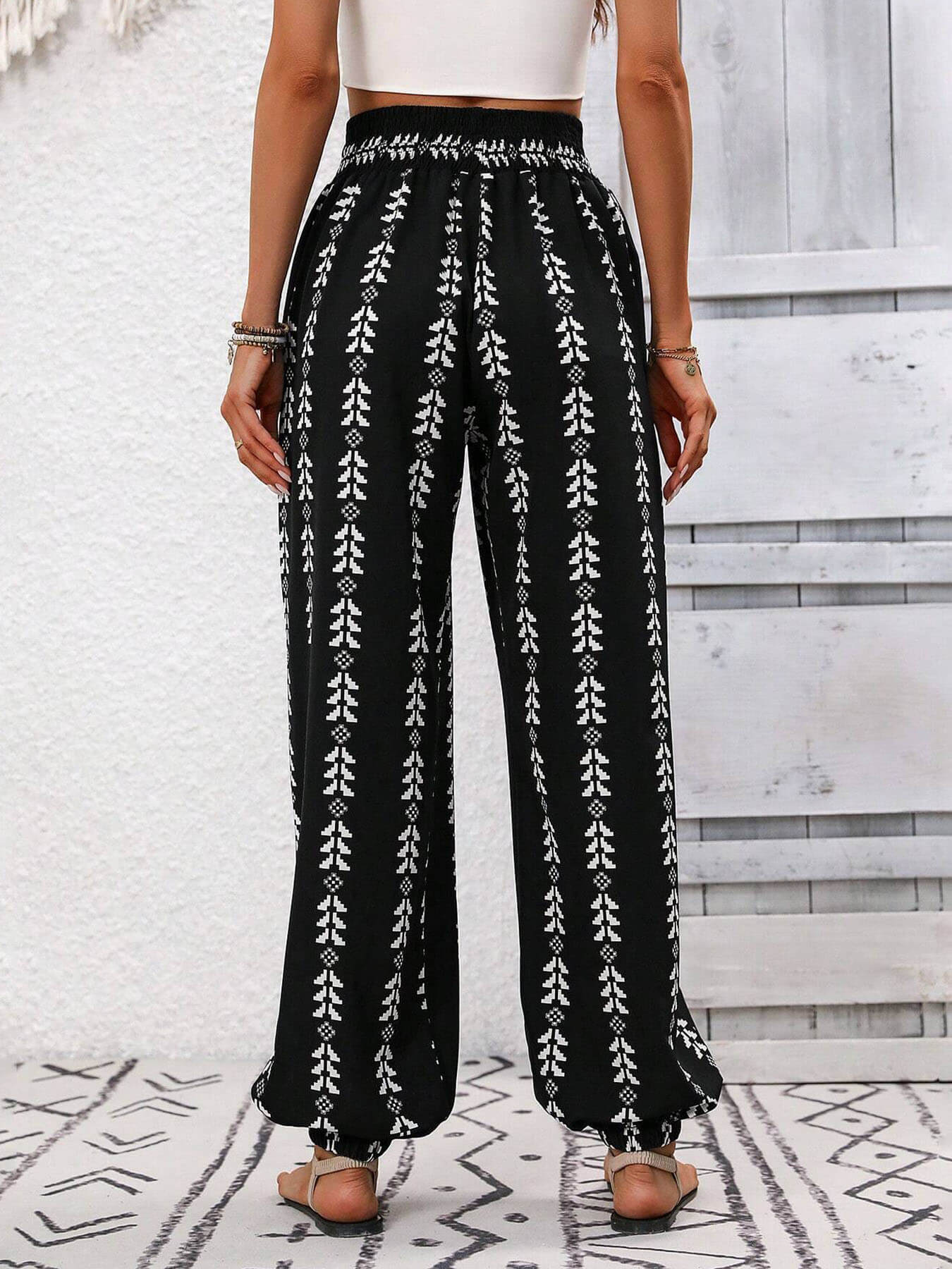 Versatile Grid Casual Pants