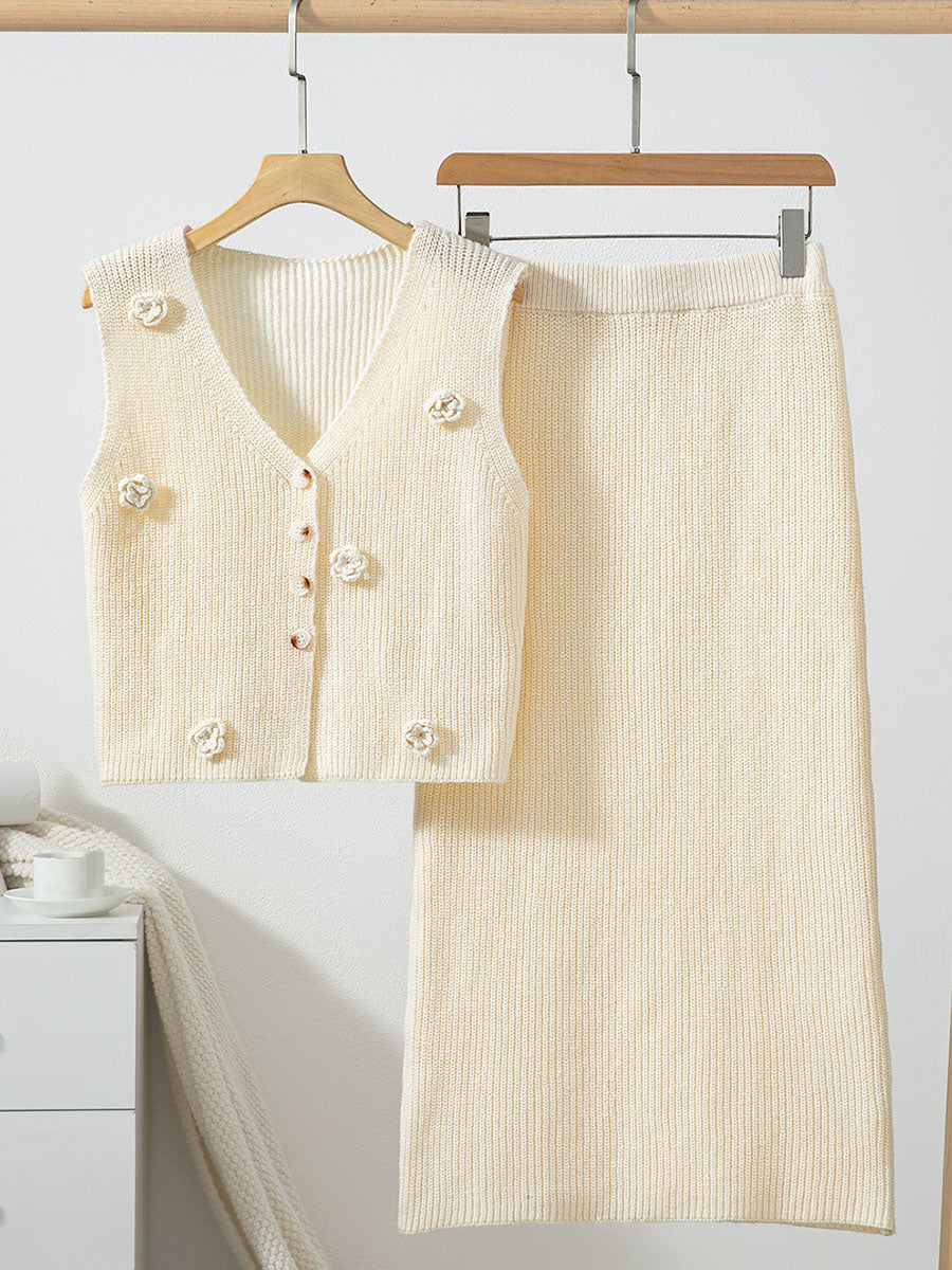 Soft Cream Blossom Knit Sets