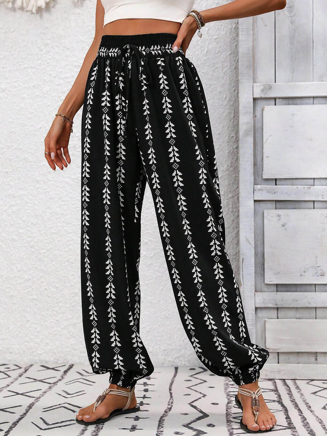 Versatile Grid Casual Pants