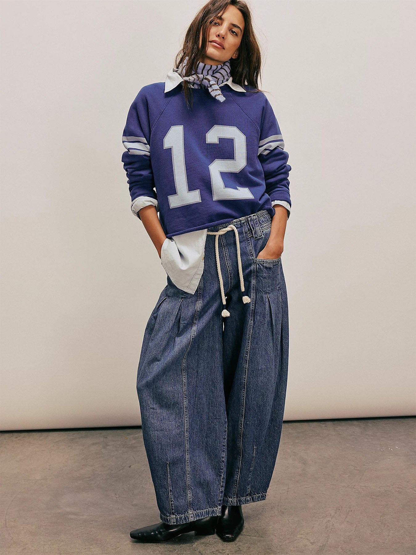 Drawstring Low Waist Loose Jeans