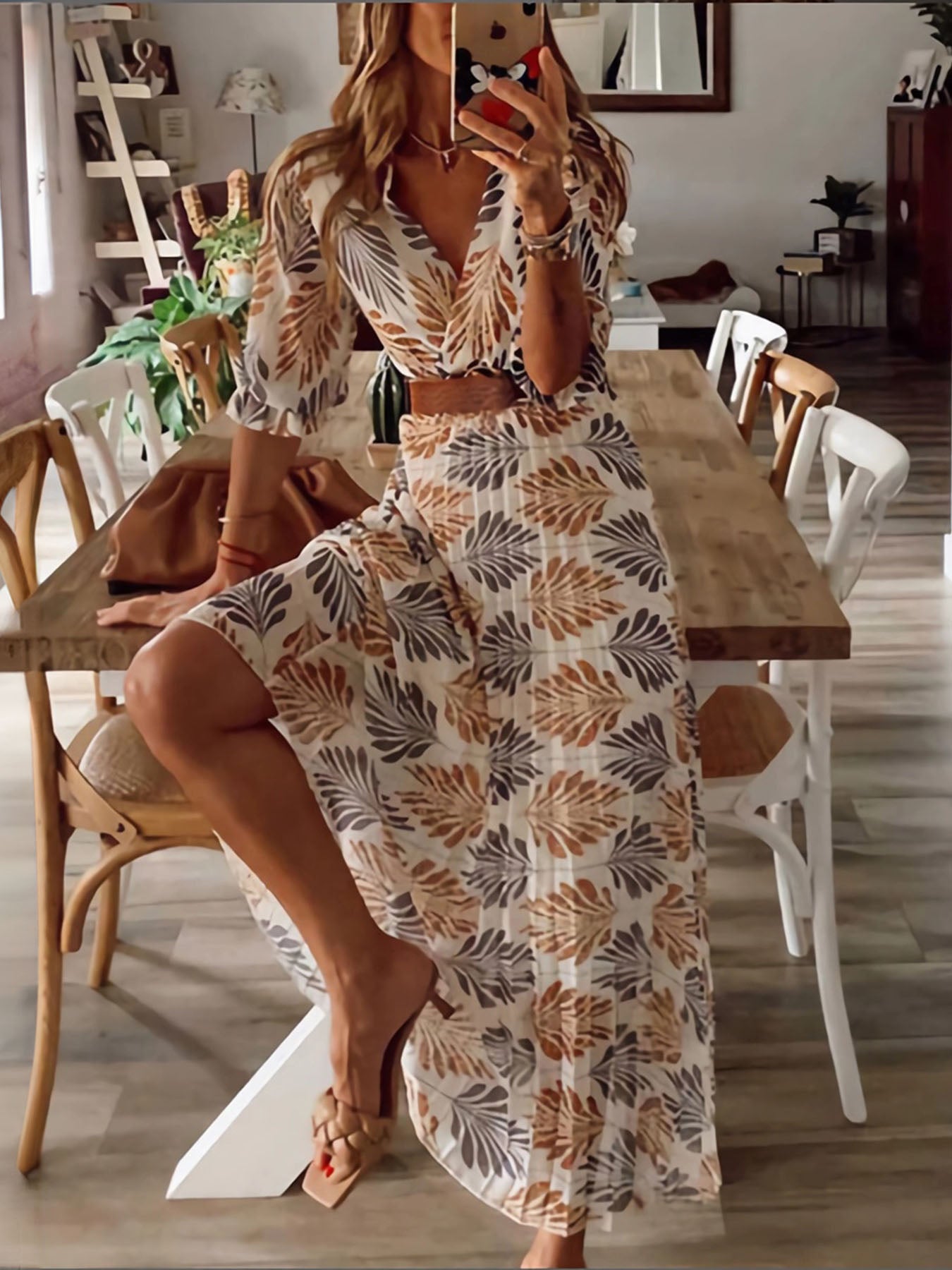 Vorioal V-Neck Printed Maxi Dress