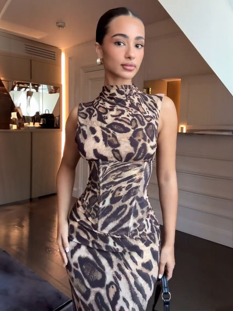 Bold Curve Leopard Allure Two Sets