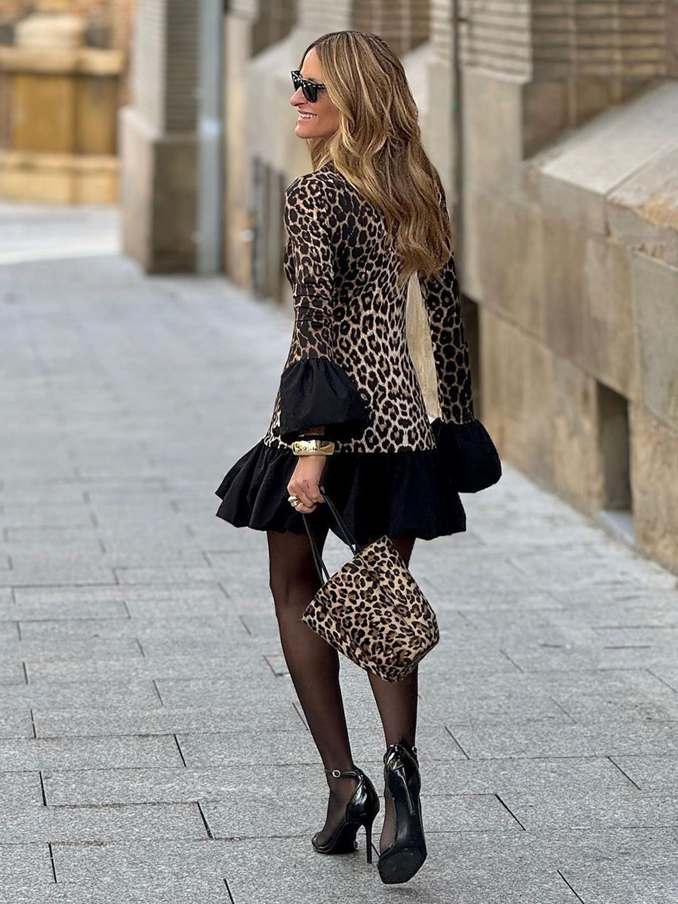 Vestido elegante de leopardo